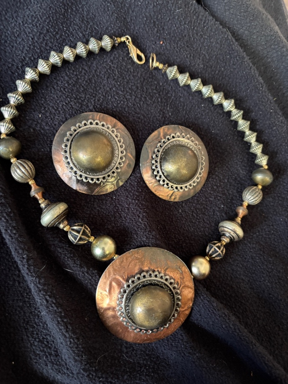 Vintage-Inspired Metallic Bronze Statement Necklace & Earrings Set